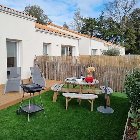 בית נופש Charmante Maison Entre Et Foret